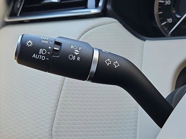 Used 2023 Land Rover Range Rover Velar HST AWD/4WD image 15