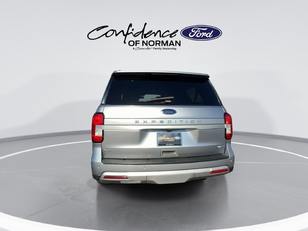 Used 2024 Ford Expedition Max XLT AWD/4WD image 10