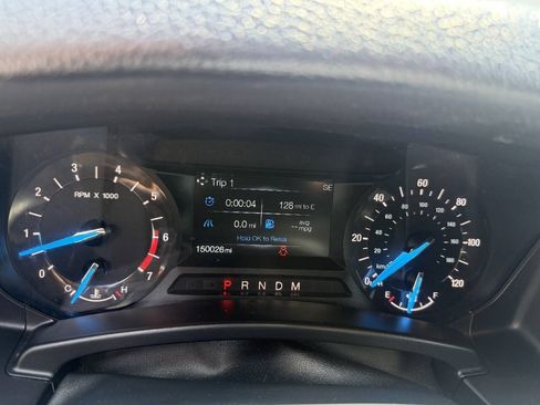 Used 2017 Ford Expedition XLT AWD/4WD image 11