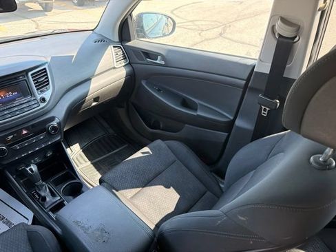 Used 2017 Hyundai Tucson Sport FWD image 19