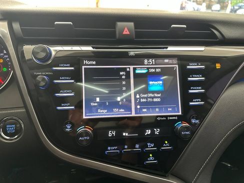 Used 2019 Toyota Camry XSE FWD image 19