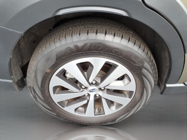 Used 2025 Subaru Outback Premium AWD/4WD image 29
