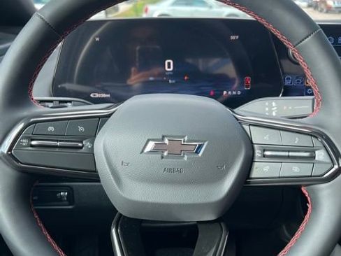 New 2026 Chevrolet Equinox EV RS image 35