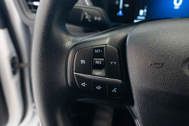Used 2025 Ford Escape Active AWD/4WD image 11
