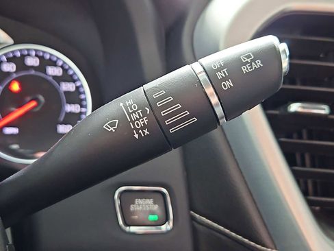 Used 2023 GMC Acadia SLE w/ Driver Convenience Package image 26