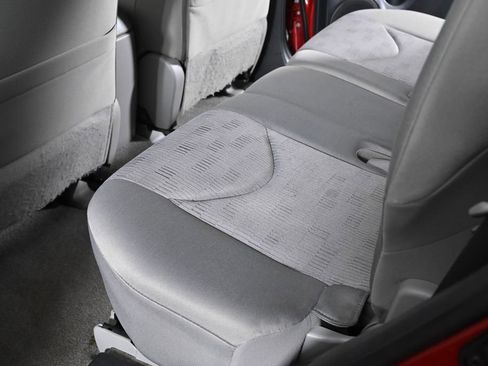 Used 2009 Toyota RAV4 2WD image 21