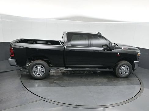 New 2026 RAM 2500 Tradesman AWD/4WD image 28