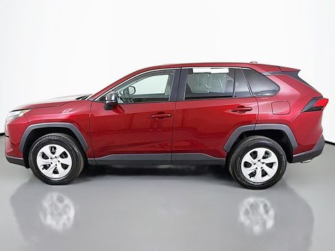 Used 2025 Toyota RAV4 LE AWD/4WD image 12