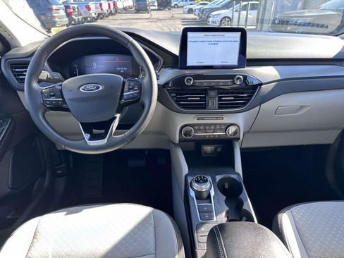 Used 2024 Ford Escape Active AWD/4WD image 16