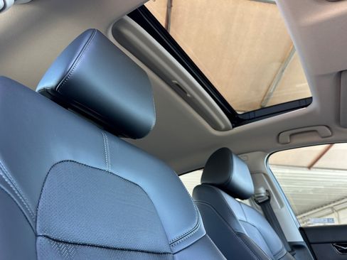 Used 2022 Honda Civic EX-L image 16