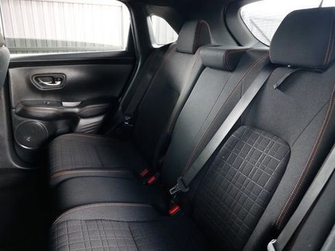 Used 2024 Honda HR-V Sport image 11