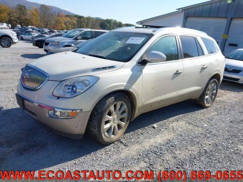 Used 2011 Buick Enclave CXL image 4