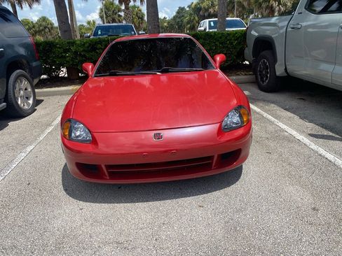 Used 1997 Honda Del Sol S image 2