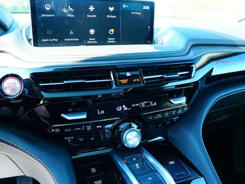 Certified 2024 Acura MDX SH-AWD w/ Advance Package image 24