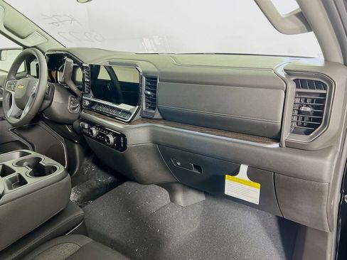 New 2026 Chevrolet Silverado 1500 LT image 29