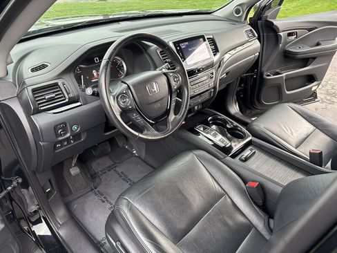 Used 2016 Honda Pilot Touring image 27