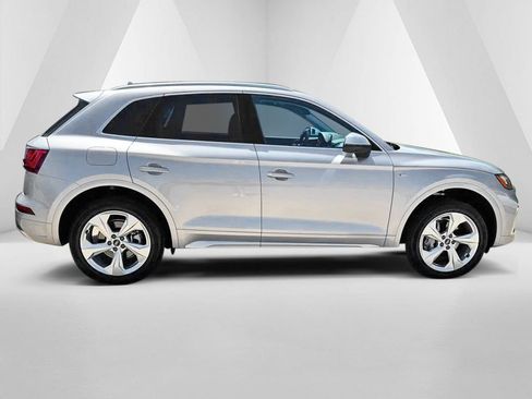 Used 2024 Audi Q5 2.0T Premium Plus AWD/4WD image 8