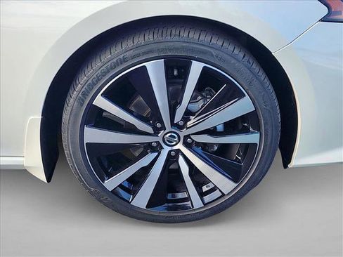 Used 2021 Nissan Altima 2.0 SR FWD image 23