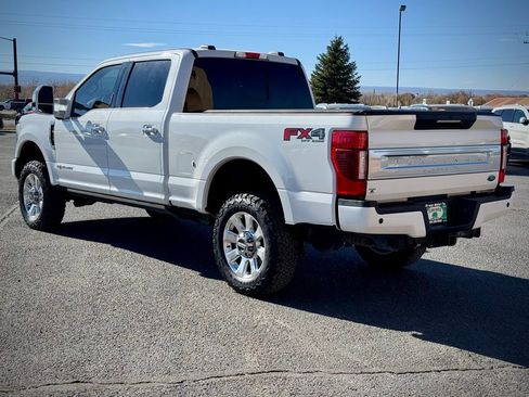 Used 2022 Ford F250 Platinum w/ FX4 Off-Road Package image 5