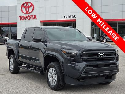 Used 2025 Toyota Tacoma SR