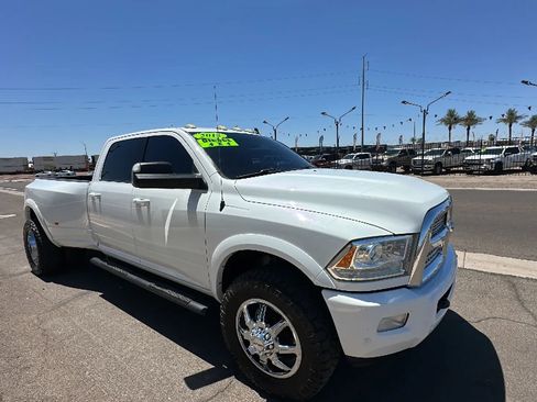 Used 2018 RAM 3500 Laramie w/ Sport Appearance Group AWD/4WD image 7