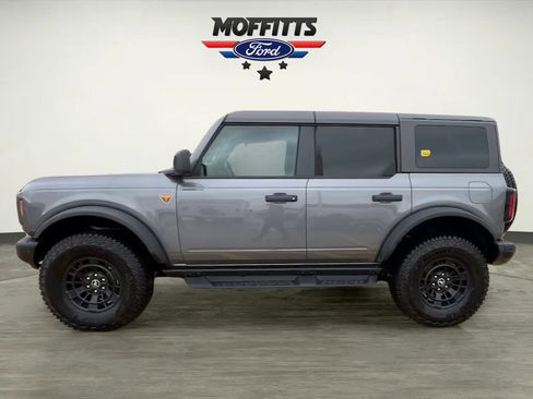New 2026 Ford Bronco Badlands AWD/4WD image 9