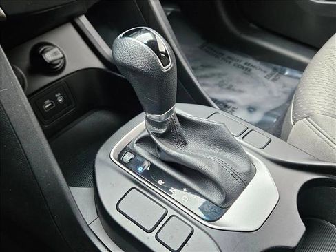 Used 2017 Hyundai Santa Fe Sport image 12