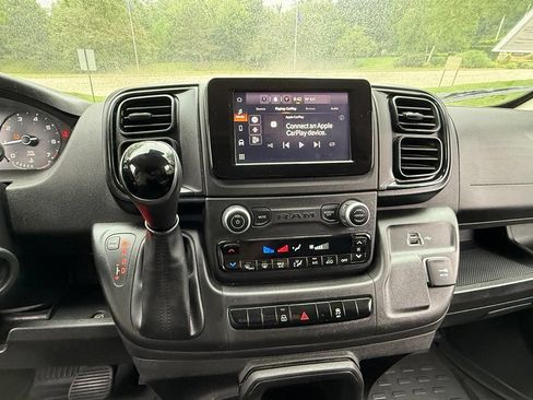 Used 2025 RAM ProMaster 2500 w/ Convenience Group FWD image 26