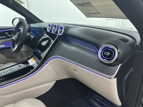 New 2026 Mercedes-Benz GLC 300 image 27