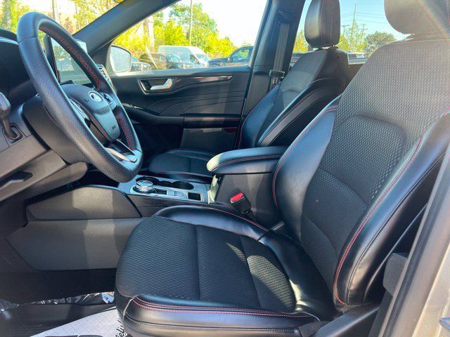 Used 2025 Ford Explorer ST w/ Sun And Sound Package AWD/4WD image 22