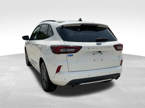 Certified 2023 Ford Escape ST-Line w/ Tech Pack #1 FWD image 7