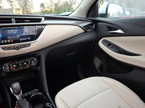 Certified 2023 Buick Encore GX Select image 16