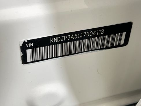 Used 2018 Kia Soul + FWD image 29