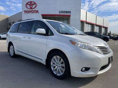 Certified 2016 Toyota Sienna XLE
