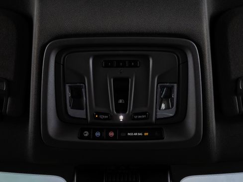 Used 2022 Chevrolet Silverado 1500 LT Trail Boss w/ Convenience Package II image 28