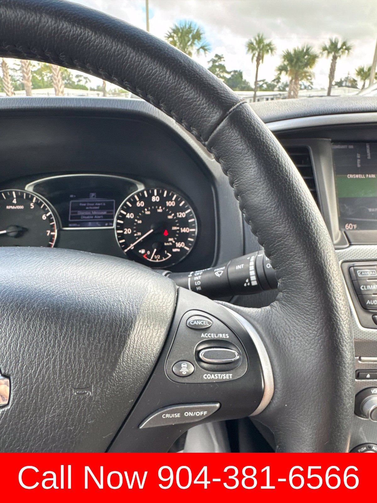 Used 2020 Nissan Pathfinder SL FWD image 25