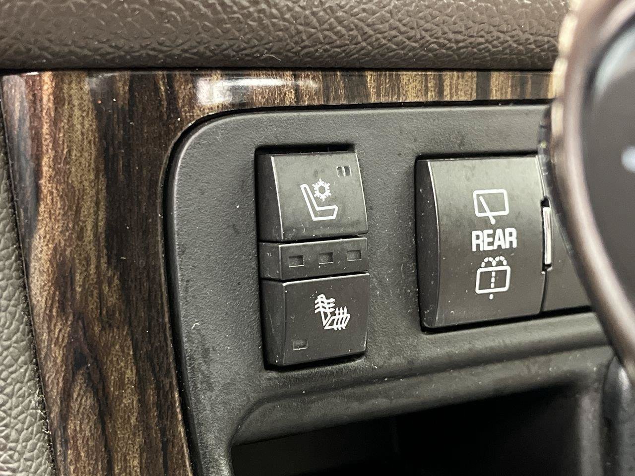 Used 2015 GMC Acadia Denali AWD/4WD image 23