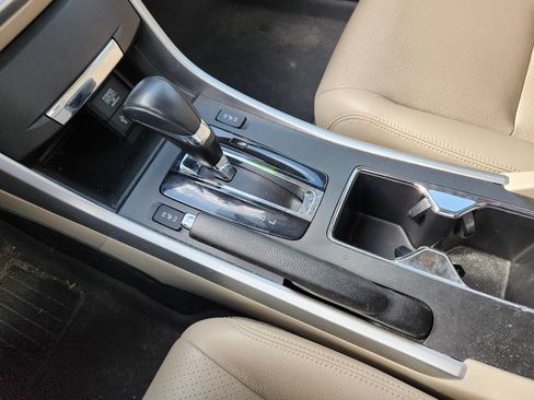 Used 2015 Honda Accord EX-L image 21