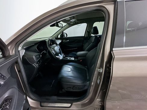 Used 2020 Hyundai Santa Fe Limited image 13