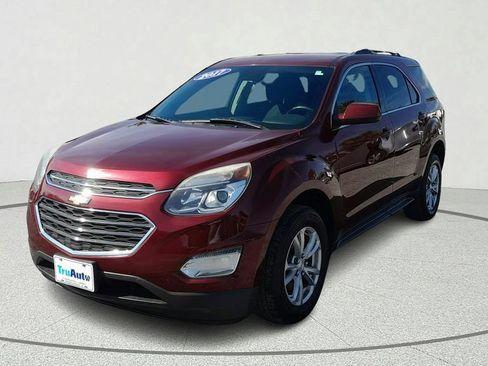 Used 2017 Chevrolet Equinox LT w/ Convenience Package FWD image 3