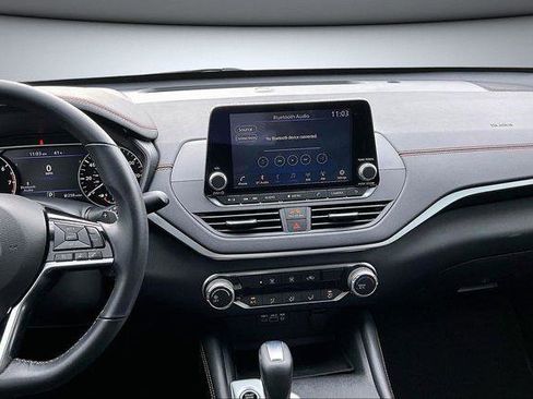 Used 2020 Nissan Altima 2.5 SR image 10