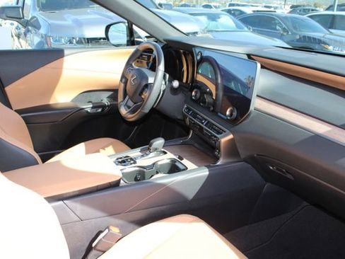 Certified 2024 Lexus RX 350 Premium w/ Convenience Package image 5