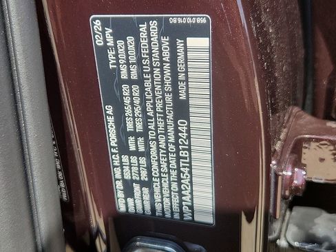 New 2026 Porsche Macan AWD/4WD image 24