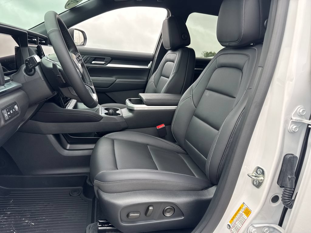 New 2027 GMC Terrain Elevation w/ Elevation Premium Package FWD image 15