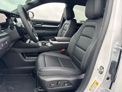 New 2027 GMC Terrain Elevation w/ Elevation Premium Package FWD image 15