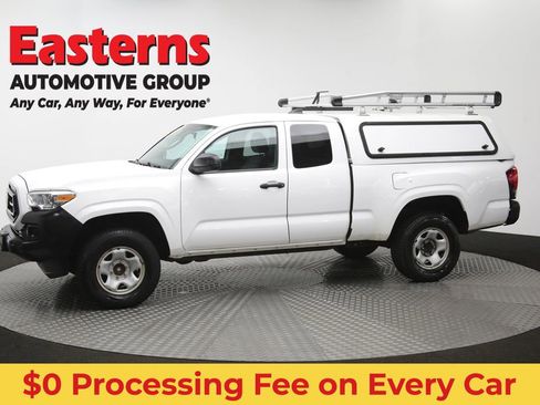 Used 2020 Toyota Tacoma SR RWD image 56
