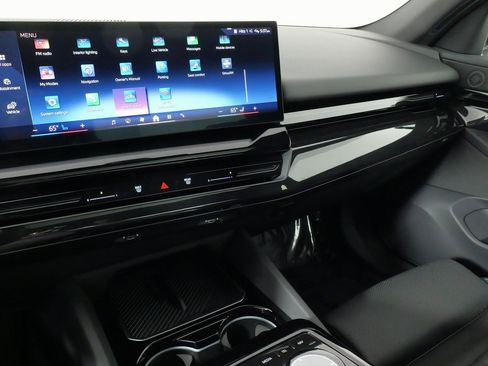 Used 2024 BMW 530i image 49