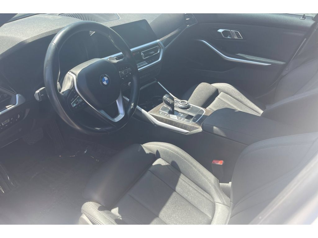 Used 2020 BMW 330i Sedan RWD image 10