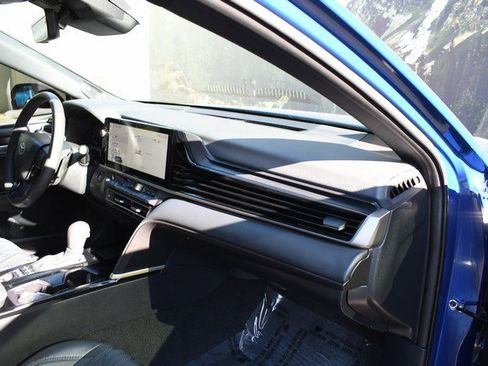 Certified 2025 Toyota Camry XSE image 25