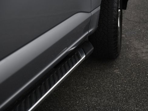 Used 2023 Ford F150 XLT w/ Equipment Group 302A High image 5